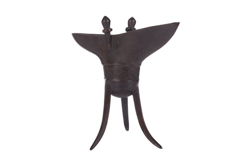 Lot 26 - A Chinese archaistic bronze wine ritual vessel...