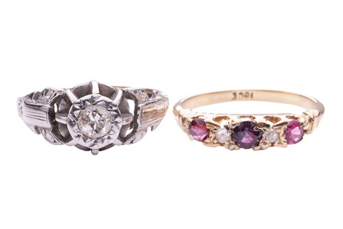 Lot 170 - A diamond solitaire ring, the round brilliant...