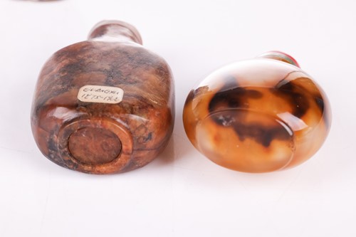 Lot 24 - A Chinese brown variegated jade snuff flask...