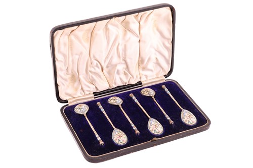 Lot 198 - A set of six early 20th-century Russian silver...