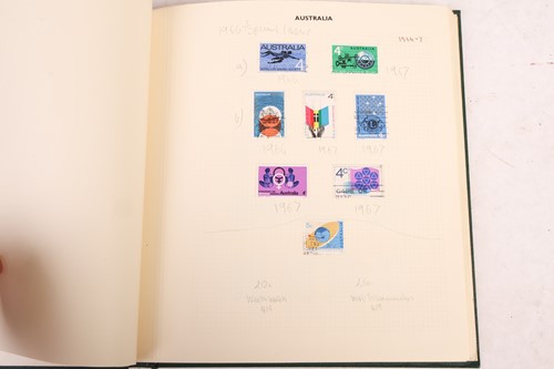 Lot 126 - A large collection of 12 stamp albums...