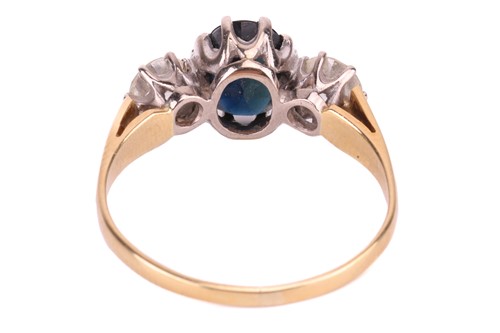 Lot 179 - A sapphire and diamond three-stone ring,...
