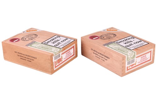 Lot 91 - Two Boxes of Hoyo de Monterrey Serie Le Hoyo...