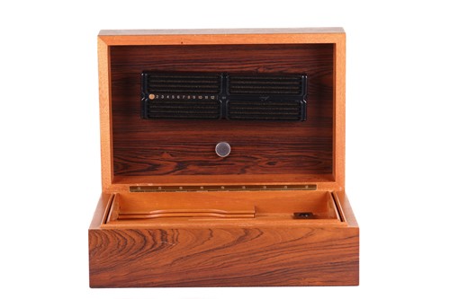 Lot 431 - A Davidoff Walnut Humidor, 35cm wide x 14cm x...