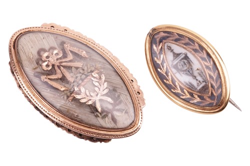 Lot 47 - Two items of George III mourning jewellery;...