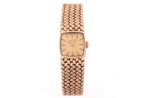 Lot 162 - A 9ct yellow gold ladies' dress watch by...