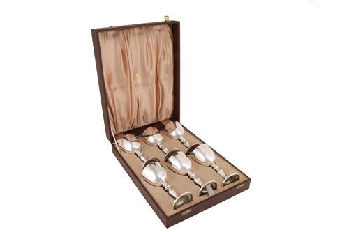 Lot 207 - A cased set of six Garrard limited edition...