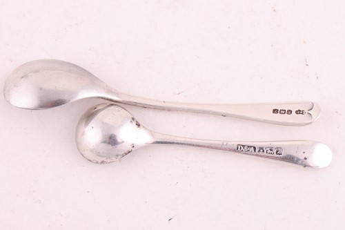 Lot 6 - A silver photograph frame with plain frame, 12...