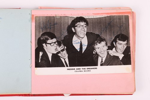 Lot 206 - The Beatles: a 1960s autograph book containing...