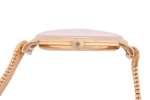 Lot 264 - Baume & Mercier Geneve 18ct gold dress watch...