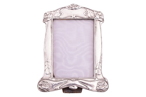 Lot 18 - A silver Art Nouveau easel photo frame, with a...