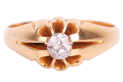 Lot 70 - A diamond-set gypsy ring in 18ct yellow gold,...
