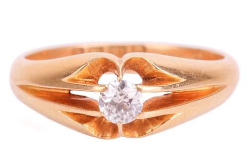 Lot 111 - An Edwardian diamond belcher ring in 18ct gold,...