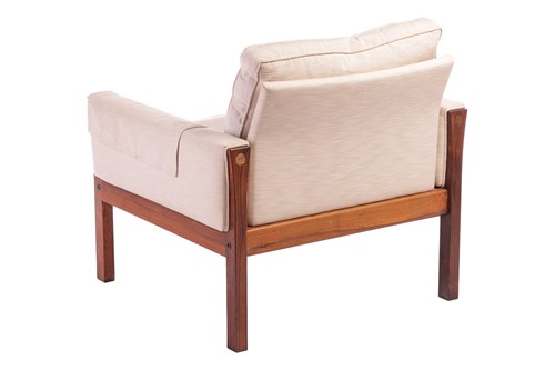 Lot 197 - A 1960s Hans J Wegner AP 62 suite of rosewood...