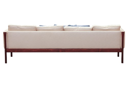 Lot 197 - A 1960s Hans J Wegner AP 62 suite of rosewood...