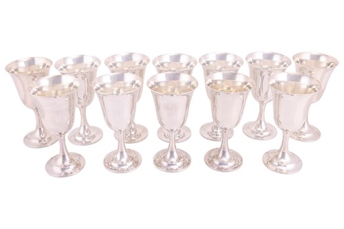 Lot 251 - A group of twelve 'Lord Saybrook' goblets by...