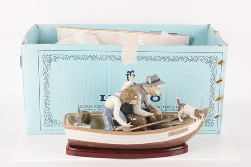 Lot 72 - Lladro: A collection of figurines, comprising...