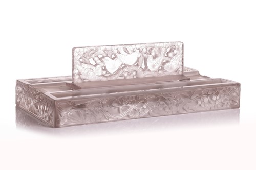 Lot 157 - A 1920s René Lalique 'Mirabeau' encrier / desk...