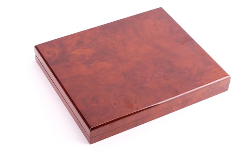 Lot 70 - A cased set of five George V 'WWI War Years'...