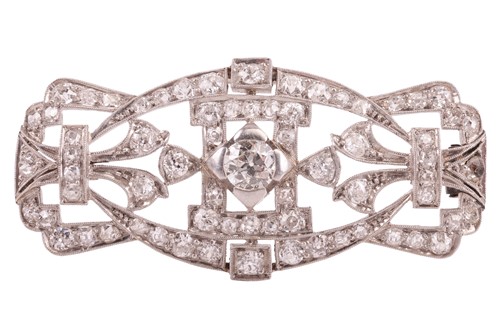 Lot 129 - A diamond brooch, set throughout with old cut...