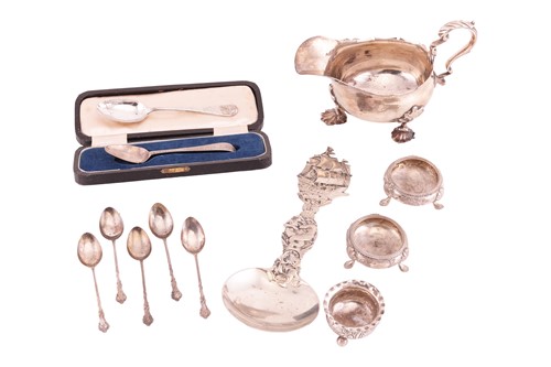 Lot 82 - A mixed collection of silver items; to include...