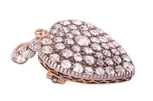 Lot 167 - A Victorian diamond heart pendant / brooch,...
