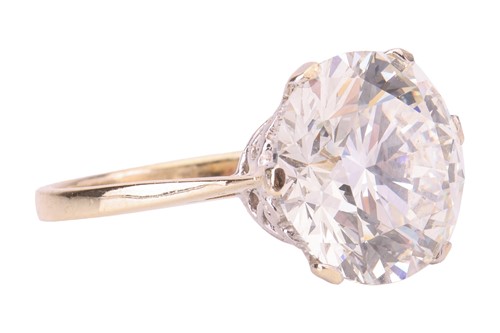 Lot 135 - A 5.75ct diamond solitaire ring, featuring a...