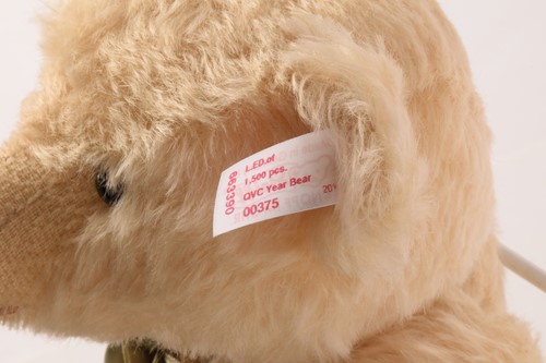 Lot 64 - Steiff: Paul the Growler with collectors...