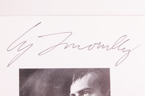 Lot 53 - A collection of mixed autographs of...