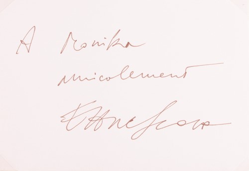 Lot 53 - A collection of mixed autographs of...