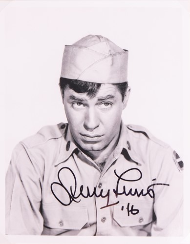 Lot 74 - A mixed collection of autographs from...