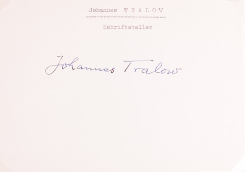 Lot 69 - A mixed collection of autographs from...