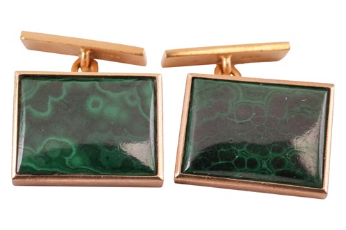 Lot 120 - A pair of malachite-set cufflinks in 18ct...