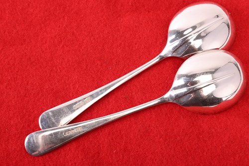 Lot 221 - A silver canteen of rattail pattern flatware...