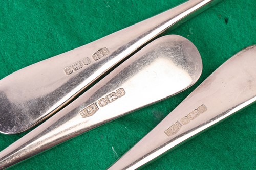 Lot 221 - A silver canteen of rattail pattern flatware...