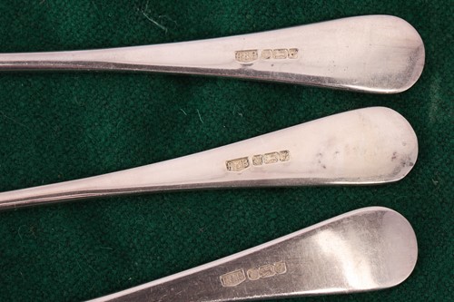 Lot 221 - A silver canteen of rattail pattern flatware...