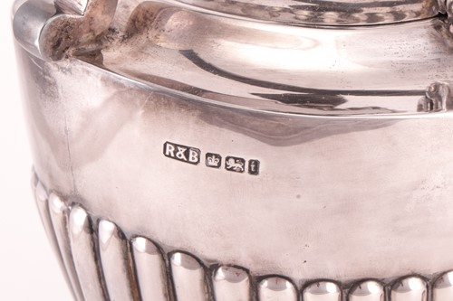 Lot 106 - A silver kettle on stand by Roberts & Briggs,...