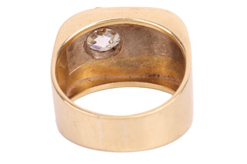 Lot 54 - A diamond-set dress ring, featuring an old-cut...