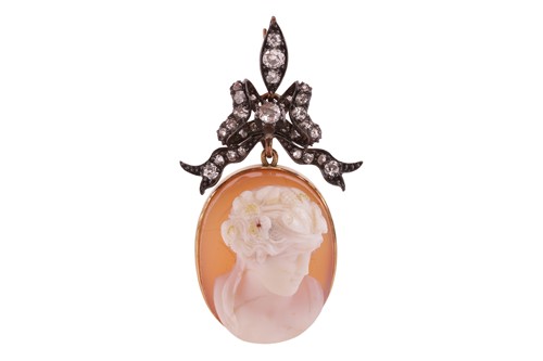 Lot 141 - A 19th century agate cameo and diamond pendant,...