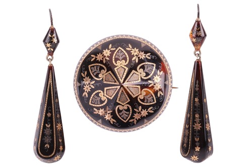 Lot 94 - A late Victorian tortoiseshell piqué brooch...