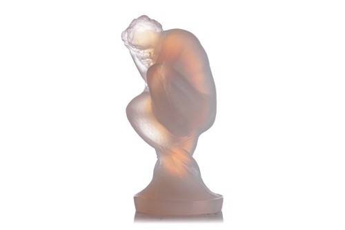 Lot 293 - Rene Lalique: 'Siréne', an opalescent glass...