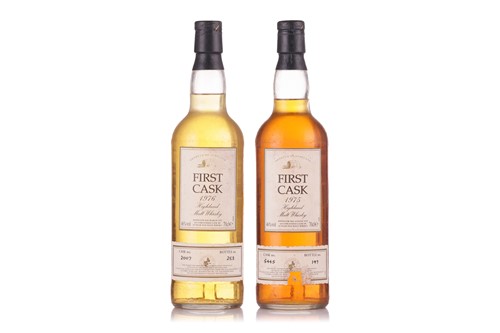 Lot 424 - Two bottles of First Cask Whisky: a Royal...