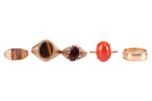 Lot 57 - Five gentleman's rings in 9ct gold; to include...