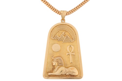 Lot 128 - An Egyptian cartouche pendant on square link...