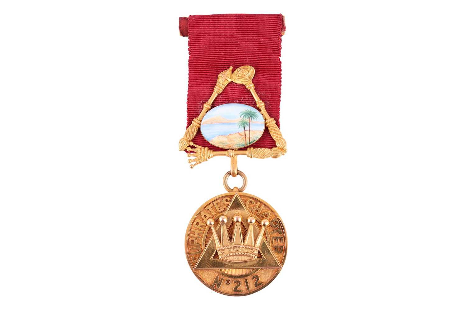 Lot 60 - A 9ct gold Past Zerubbabel breast jewel, for...