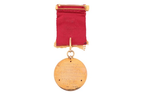 Lot 60 - A 9ct gold Past Zerubbabel breast jewel, for...