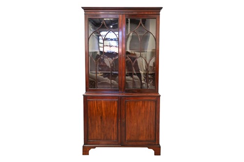 Lot A good quality George IV mahogany cupboard...