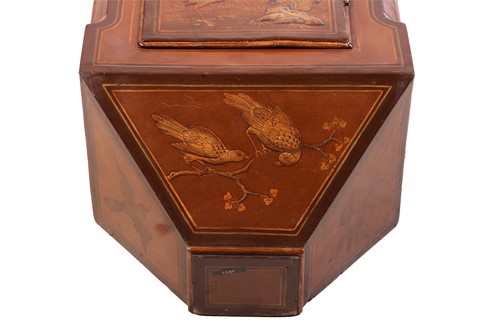 Lot 301 - A 19th century chinoiserie tavern clock, with...