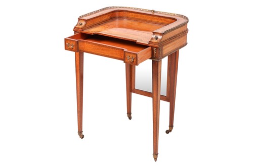 Lot 237 - An early 19th-century figured satinwood...