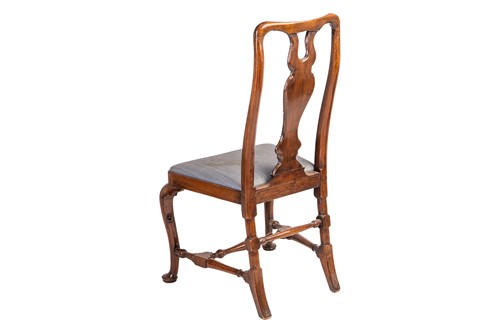 Lot 189 - An early 18th-century walnut side chair with a...